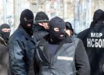 12 футболисти от Нефтохимик и Черноморец са задържани заради черно тото. Снимка БГНЕС