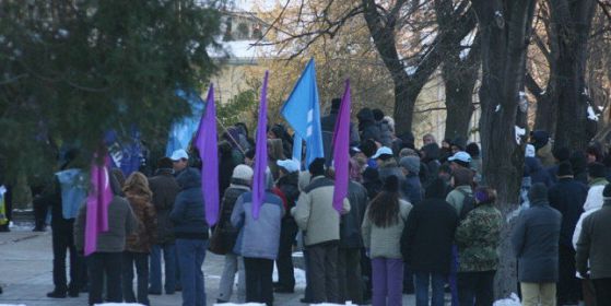 Работници от ВМЗ обявиха стачка заради забавените с месеци заплати. Снимка: БГНЕС