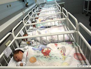 1000 бебета са проплакали тази година в "Майчини дом"