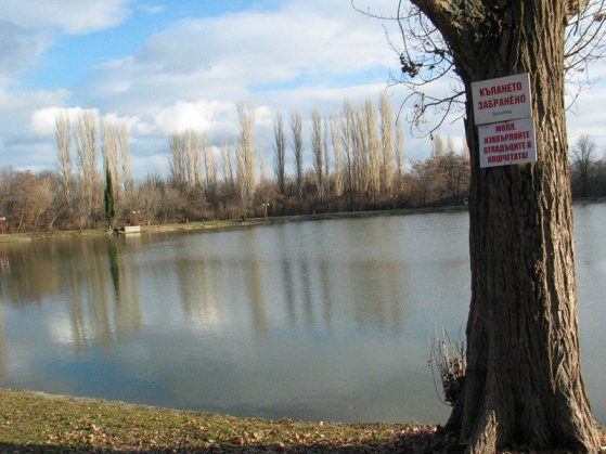 Труп на момиче бе открит във водите на езерото 