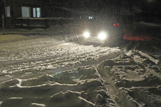 164 машини чистят София от снега