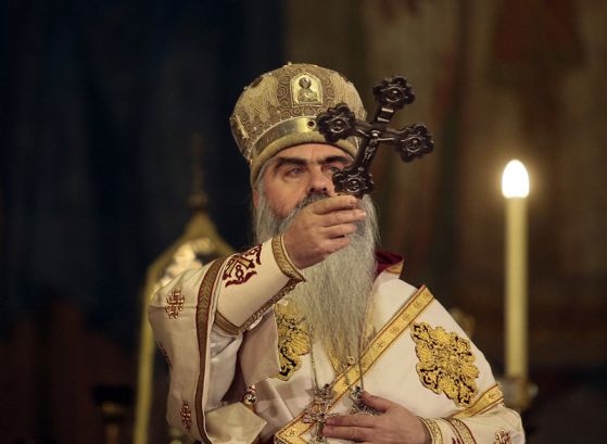Покойният митрополит Кирил