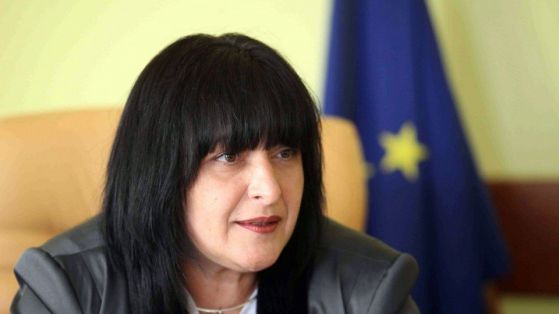 Камелия Лозанова: Премиерът не ми е искал оставката