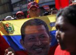 Чавес се укрива в бункер в Хавана