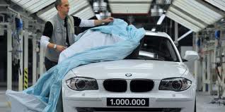 BMW изтегля автомобили за ремонт, Снимка: БГНЕС