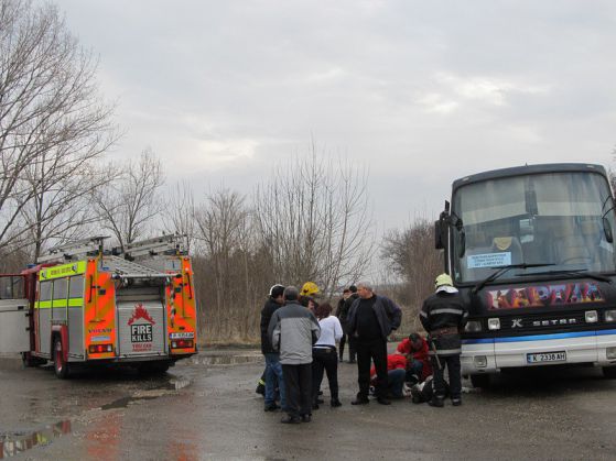 Катастрофиралият край Русе автобус. Снимка: БГНЕС