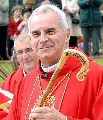 Високопоставен кардинал призна, че е имал гей връзки