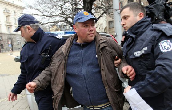 Тихомир заплаши Росен Плевнелиев с нож. Снимка: БГНЕС