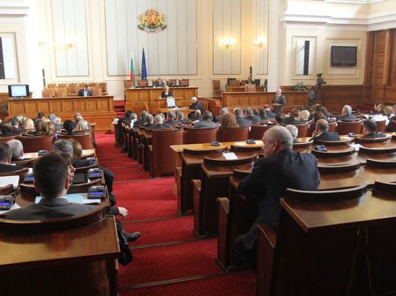 Парламентът окончателно ни извади от Бургас-Александруполис