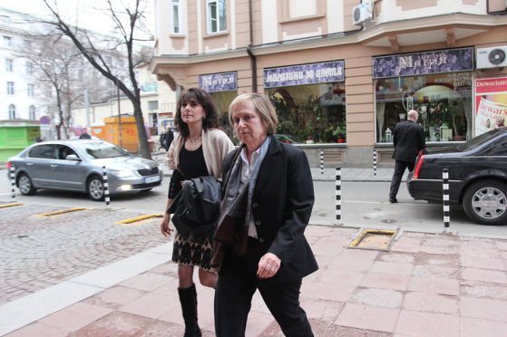 Рийс влиза в сградата за среща със Сергей Станишев. Снимка: БГНЕС