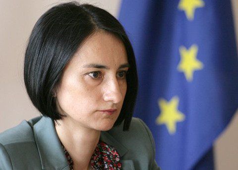 Деяна Костадинова на съд за дискриминация заради IntegrateMangali