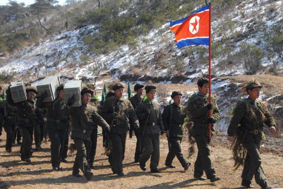 Армията на КНДР се подготви за атаки срещу САЩ