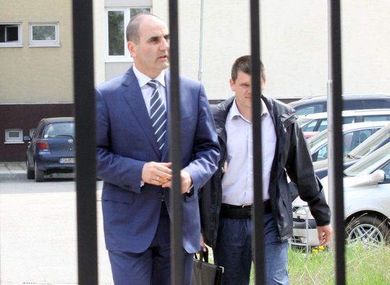 Освободиха Цветанов след пет часа разпит. Снимка: БГНЕС