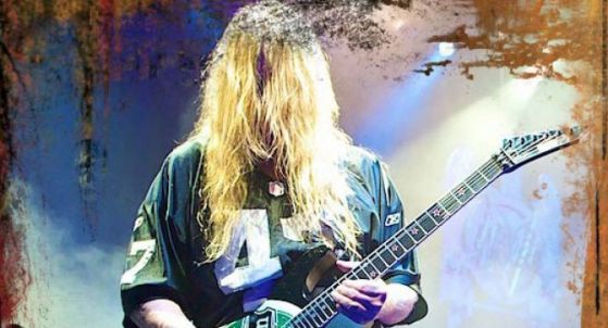 Джеф Ханеман, китаристът и съосновател на световно известната траш метъл група Slayer, почина на 49 години
