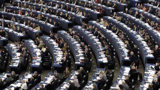 Европарламентът ще обсъди подслушването в България 