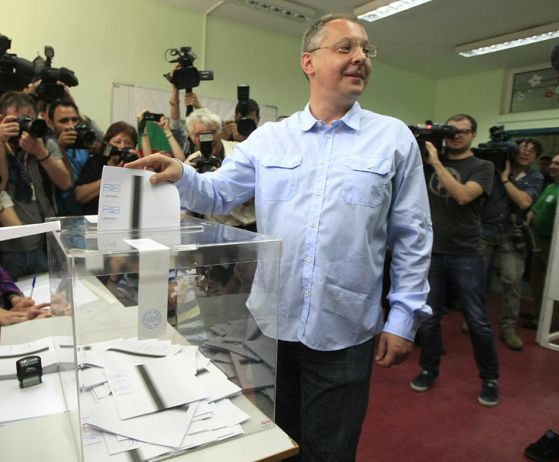 Сергей Станишев гласува, за да спрат униженията, Снимка: БГНЕС