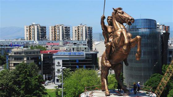 Паметник на Александър Македонски в Скопие. Снимка: БГНЕС, архив