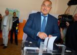 Бойко Борисов гласува на парламентарните избори в 78-мо СОУ "Христо  Снимка: БГНЕС