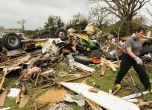 Торнадо взе най-малко 91 жертви в Оклахома (снимки+видео)