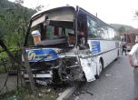 Тежка катастрофа между ТИР и автобус край Предела (снимки)