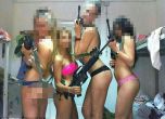 Новобранки в израелската армия уволнени заради голи снимки 