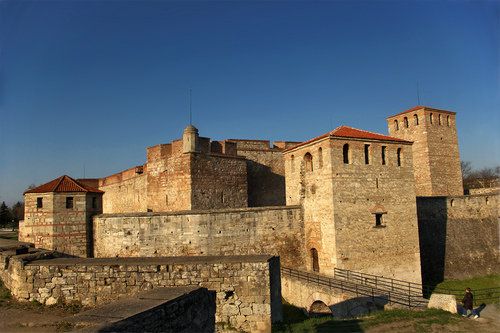 Разрушена е част от стената на крепостта "Баба Вида" 