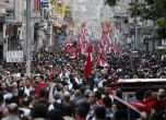 Вестта за протестите идва между блоковете в Истанбул