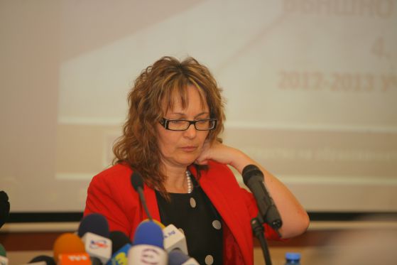 Евгения Костадинова, директор на дирекция в МОН