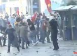 Полицай простреля турски протестиращ в главата. 