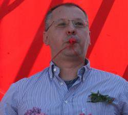 Софийската БСП иска оставката на Станишев