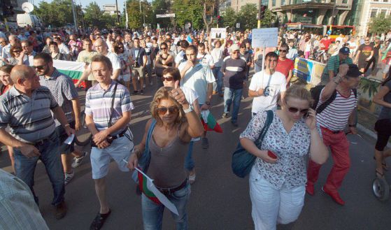 Протестът във Варна на 17 юни. Снимки БГНЕС