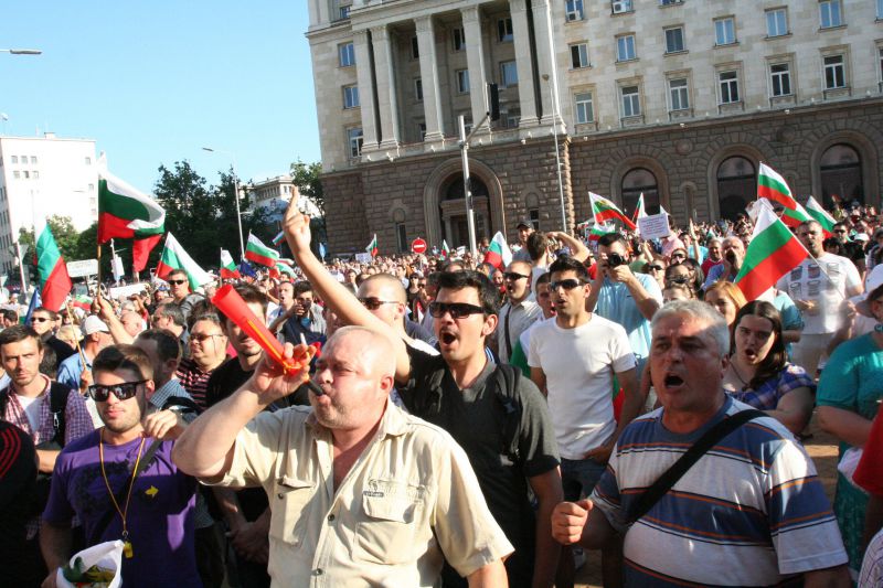 Протестът ден пети  Снимка: Сергей Антонов