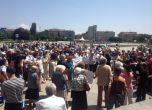 80 баби на контрапротест: Орешарски е нашата победа