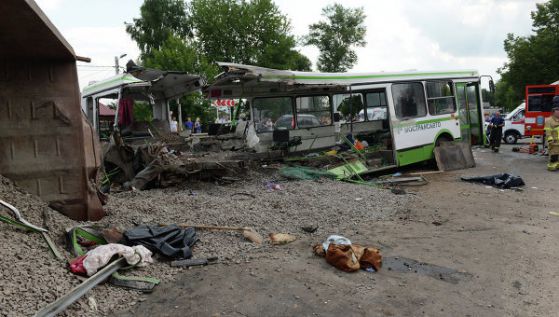 18 души загинаха, 55 бяха ранени в жестока катастрофа край руската столица Москва. Снимка: РИА Новости