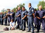 На изходите от  парламента 31 юли.  Снимка: Сергей Антонов