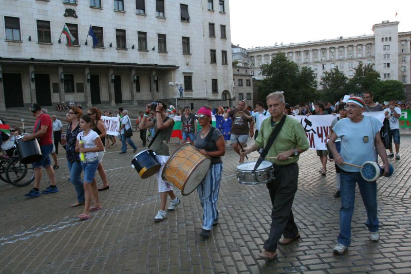 Протест срещу правителството на Пламен Орешарски, ден 73. Снимка: Сергей Антонов