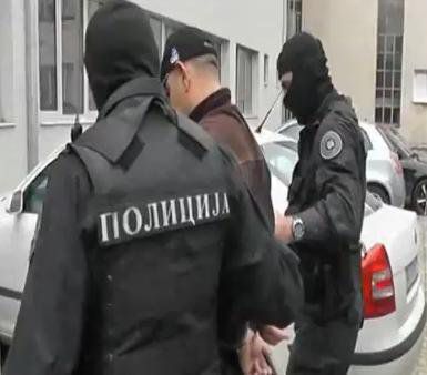 Шпионски скандал в Македония, 17 арестувани (видео)