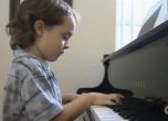 5-годишно хлапе с таланта на Моцарт и Бетовен (видео)