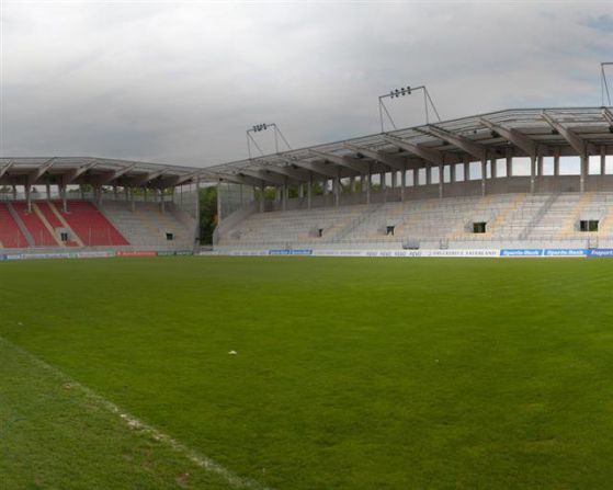 Стадионът в проект. 