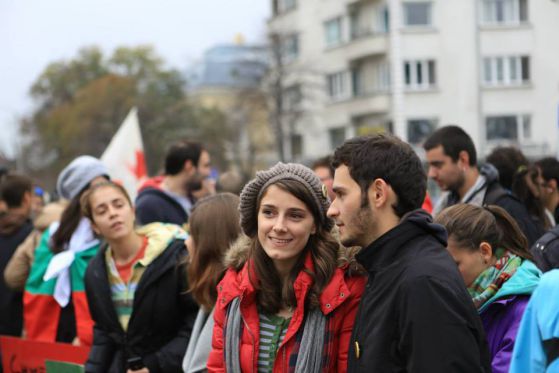 Протестите през погледа на една гъркиня: В Атина разстрелваха, тук няма омраза