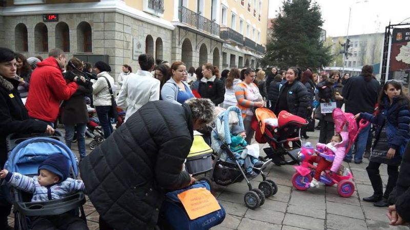 Протестът на майките в Хасково.