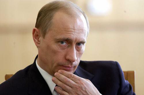Подкрепата за Путин падна до рекордно ниски нива