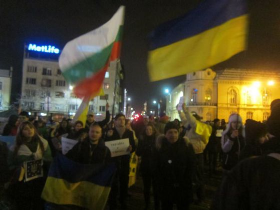 Протестиращите срещу Орешарски се обединиха с украинските студенти у нас