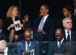 Барак Обама и Хеле Торнинг-Шмид по време на поклонението пред Мандела