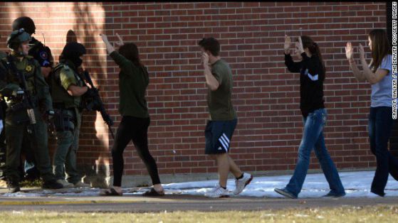 Нова стрелба в училище в Колорадо