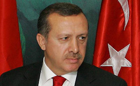 Турските военни отрекли преврата след съгласуване на изявлението си с Ердоган