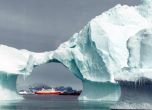 Втори ледоразбивач не успя да достигне заседналия руски кораб в Антарктида