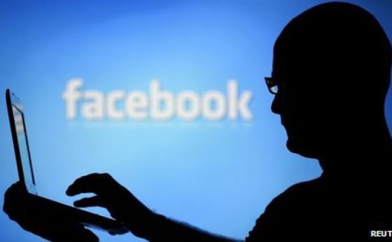 Facebook на съд за "шпионаж" на лични съобщения