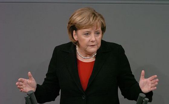 Ангела Меркел не е контузена сериозно при инцидента със ски