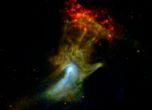 НАСА засне "божествената ръка" 